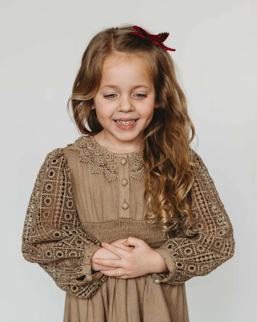 Promo π₯° Ren & Rouge Smocked Waist Lace Sleeve π Dress π§ Girls π 4 Ren & Rouge Smocked Waist Lace Sleeve Dress Girls