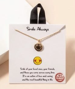 Avenue Z Smile Always Necklace Tween