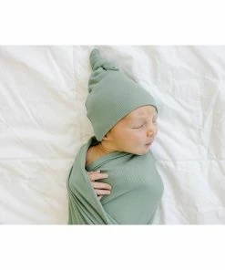 Love & Wild Bamboo Swaddle Blanket