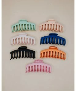 Denim & Daisy Matte Hair Claw